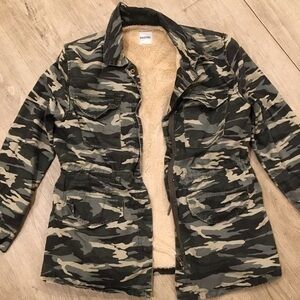 Kensie Camouflage Faux Fur Lined Jacket Size Small
